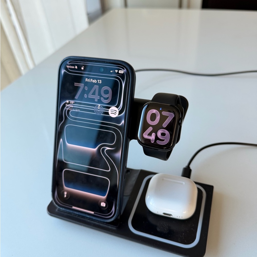 Black Wireless Charging Station for iPhone, iWatch, and Airpods
